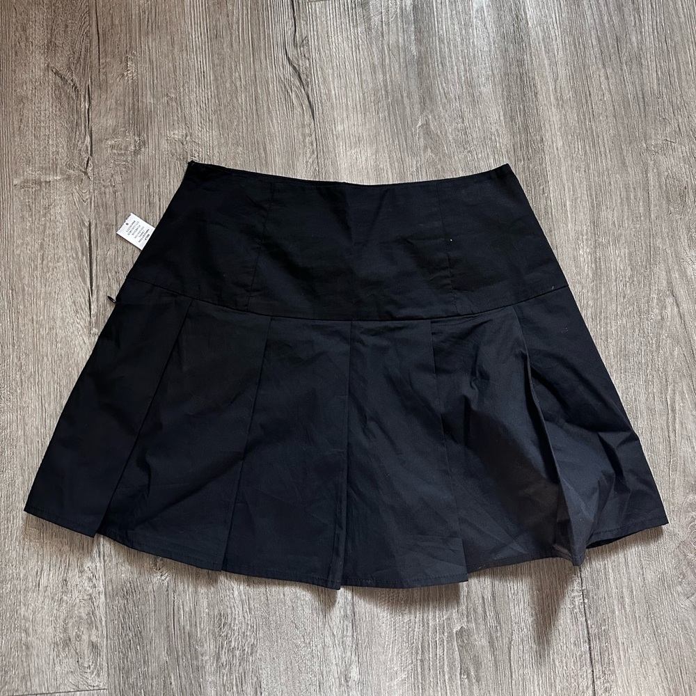 Black Pleated Skirt